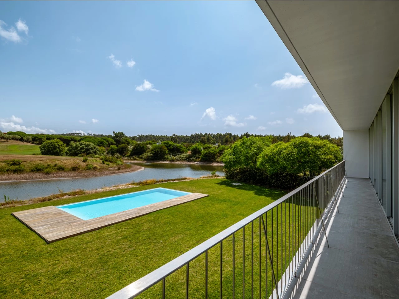 ID92117801-0000-0500-0000-000015f433c9.jpg Moradia isolada com 4 quartos no Bom Sucesso Resort, jardim e piscina a 7 minutos da Lagoa de Óbidos e das praias do Oeste