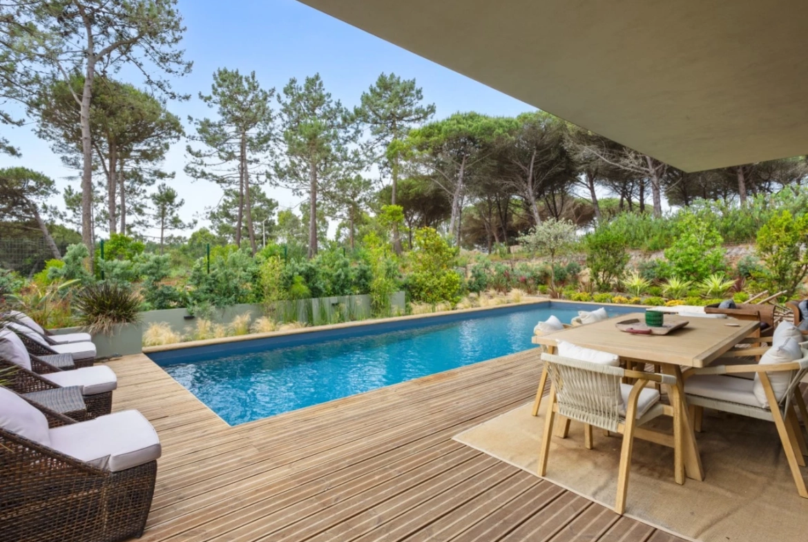 Moradia T3+1 junto à Lagoa de Óbidos e às praias de Peniche com vista deslumbrante