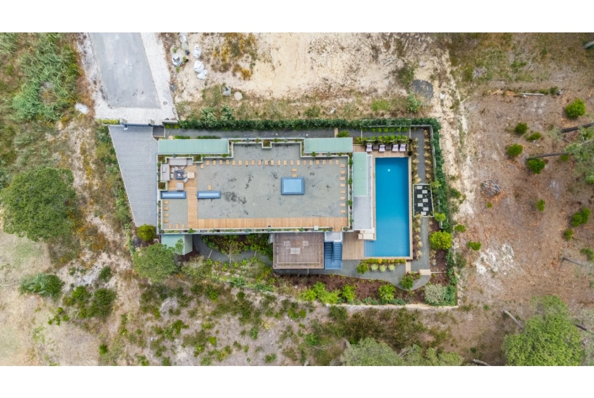 Moradia T3+1 junto à Lagoa de Óbidos e às praias de Peniche com vista deslumbrante
