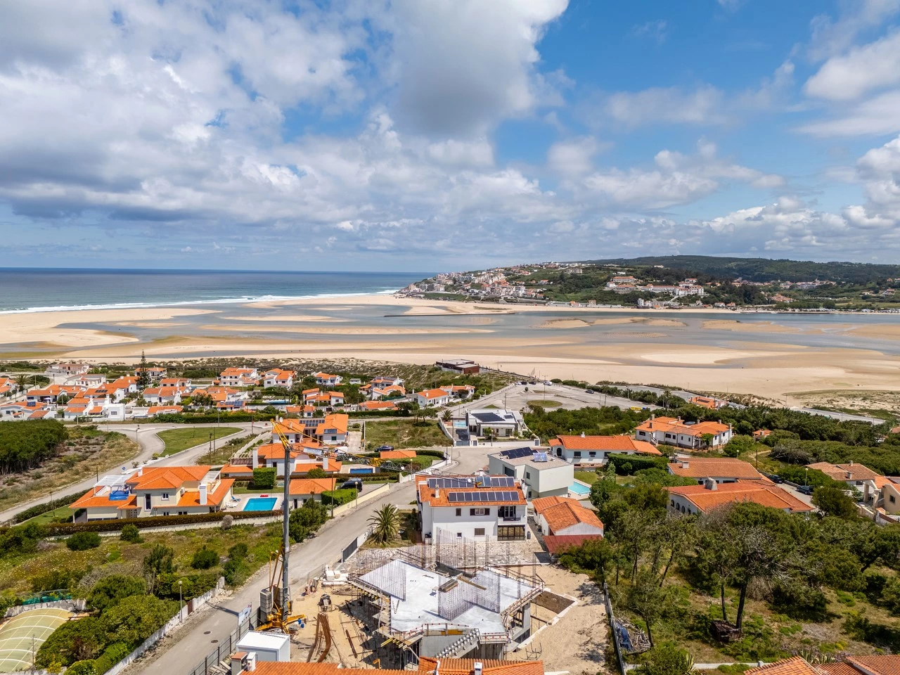 IDef653701-0000-0500-0000-000015c12cf4.jpg Moradia vista lagoa, praia e mar perto de vários campos de golfe