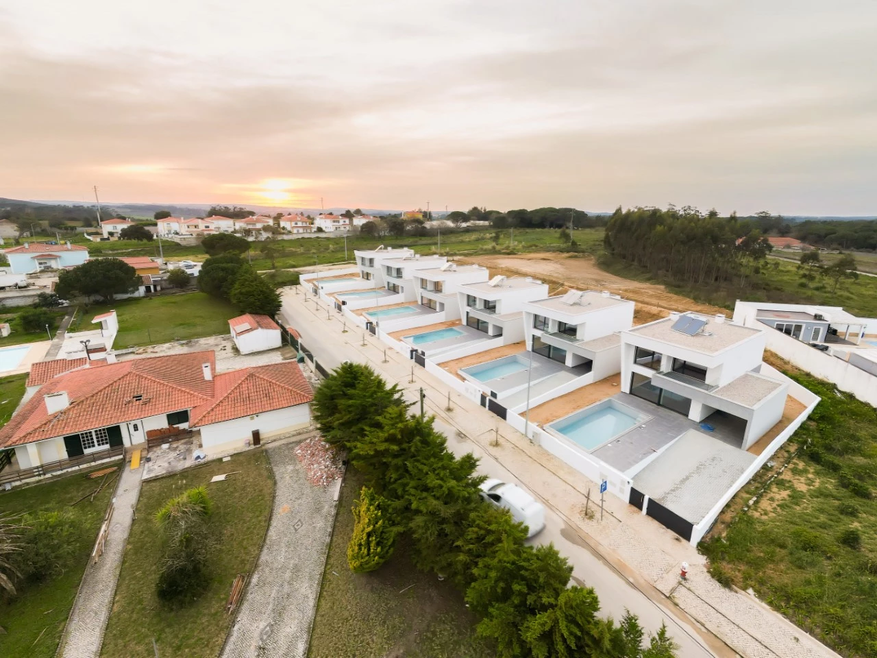 ID18ea5800-0000-0500-0000-000014f5908d.jpg MORADIAS T3 NOVAS COM PISCINA A 5 MINUTOS DAS CALDAS DA RAINHA E DE ÓBIDOS