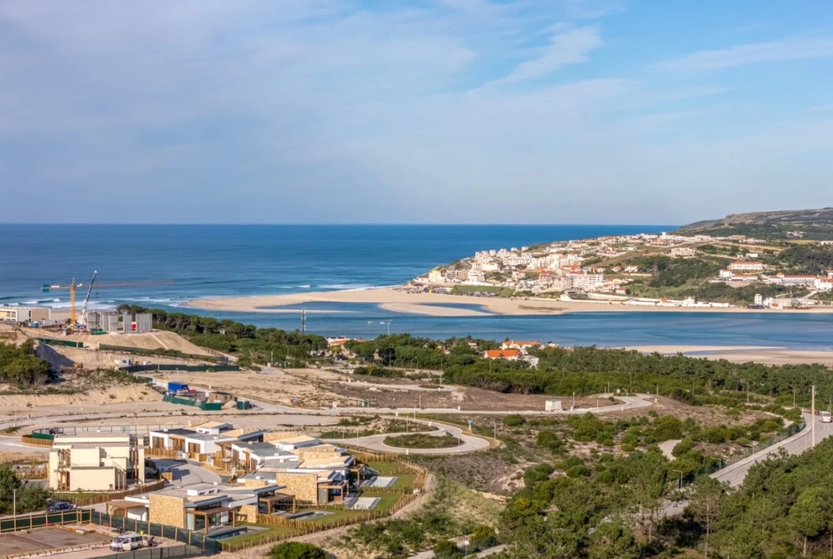 Moradia moderna perto da praia e da lagoa de Óbidos