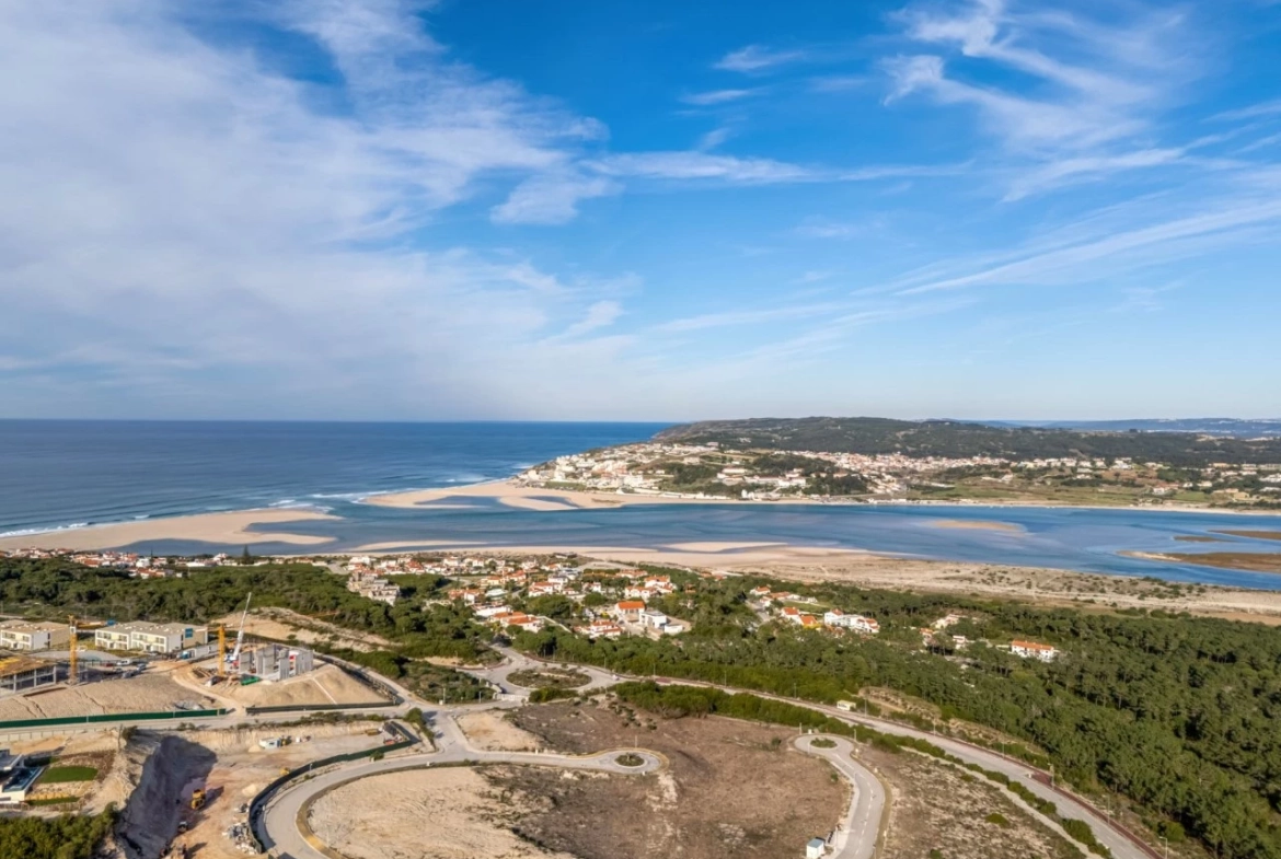 Moradia moderna perto da praia e da lagoa de Óbidos