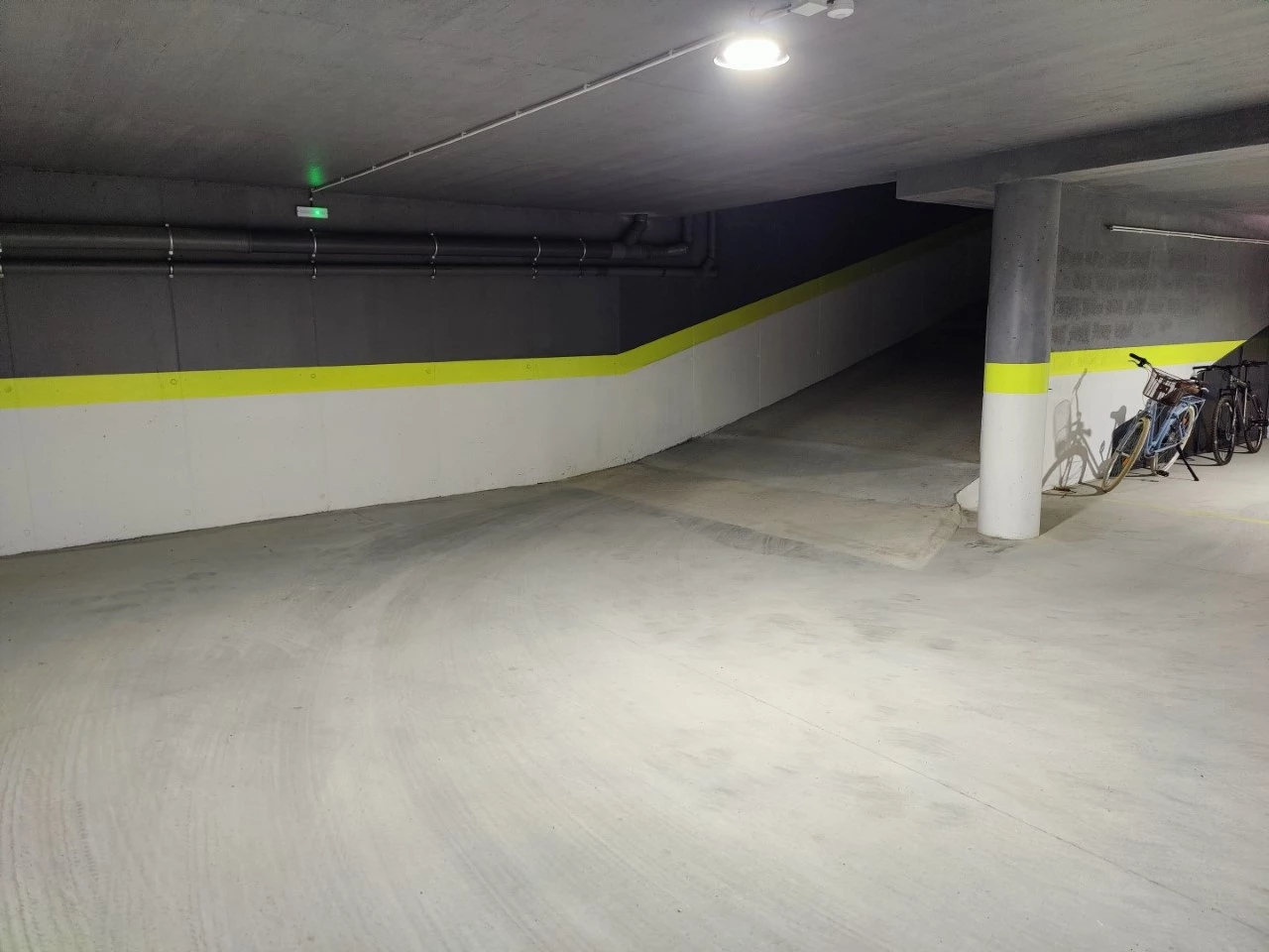 Apartamento de Luxo a 250m da Praia dos Supertubos – Peniche