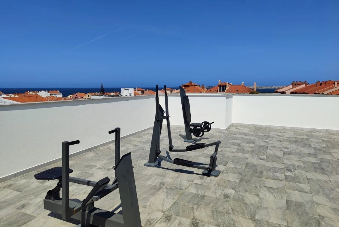 Apartamento de Luxo a 250m da Praia dos Supertubos – Peniche