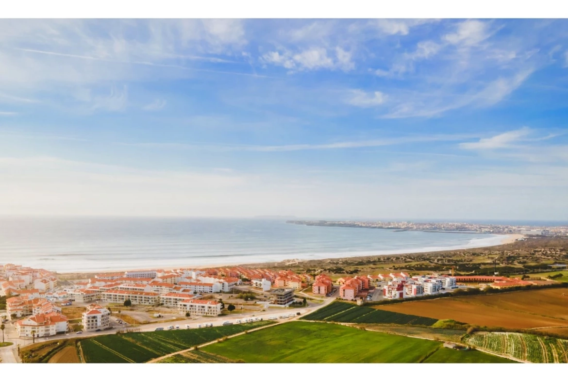 Apartamento de Luxo a 250m da Praia dos Supertubos – Peniche