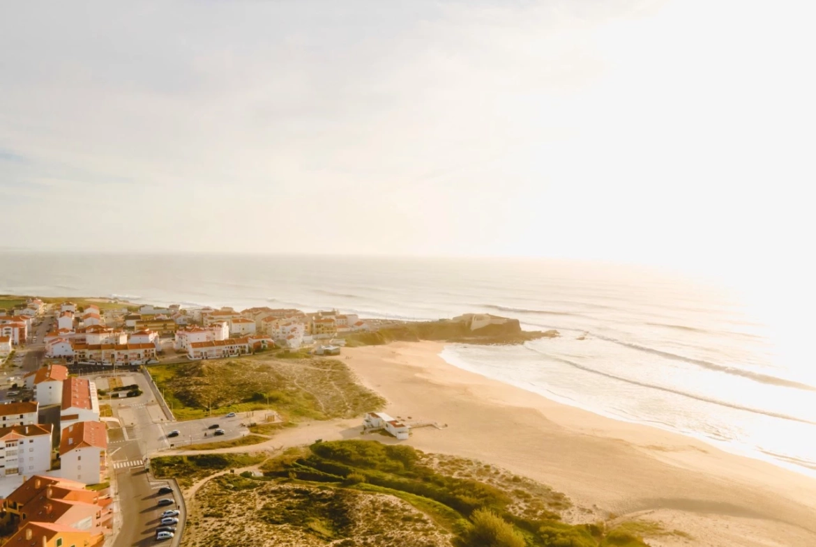 Apartamento de Luxo a 250m da Praia dos Supertubos – Peniche