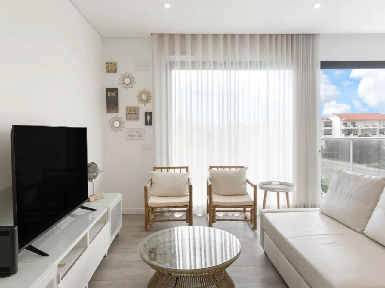 Apartamento de Luxo a 250m da Praia dos Supertubos – Peniche