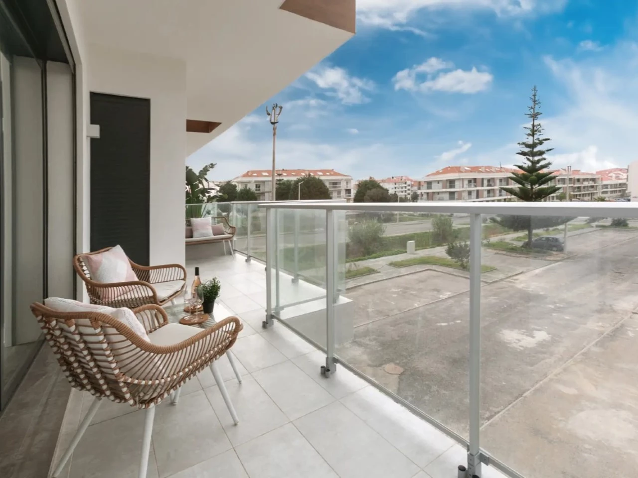 Apartamento de Luxo a 250m da Praia dos Supertubos – Peniche