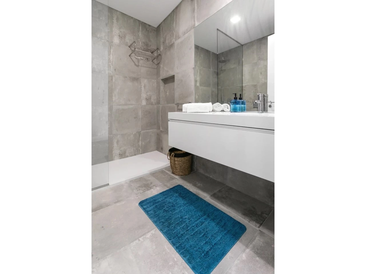 Apartamento de Luxo a 250m da Praia dos Supertubos – Peniche
