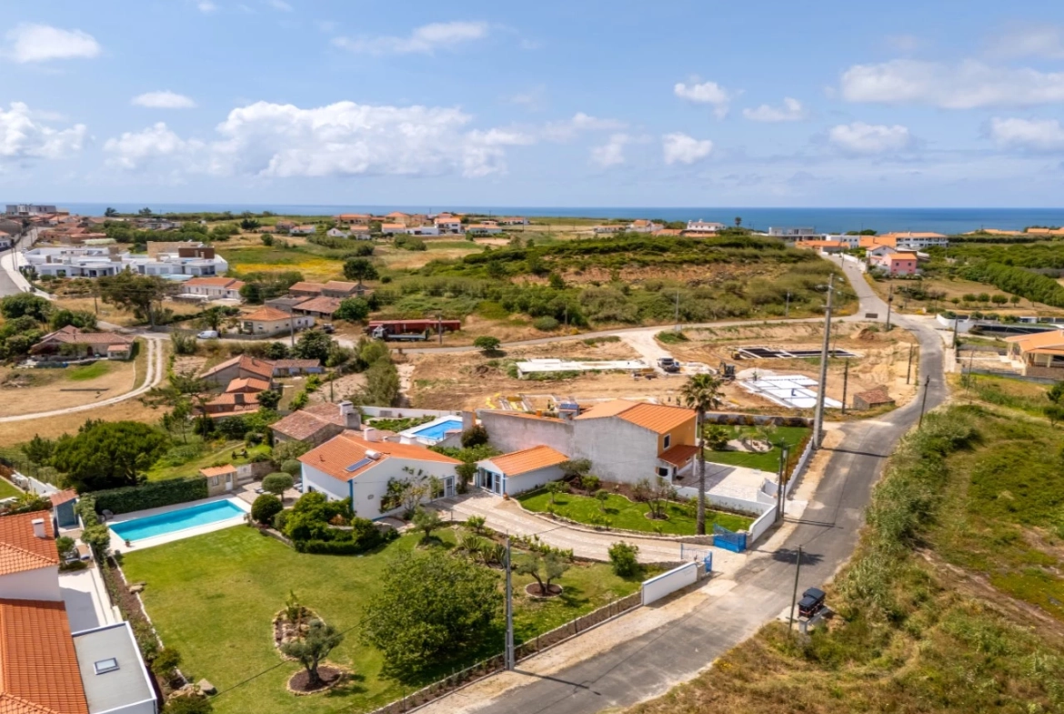 Moradia com Licença de Alojamento Local entre as praias da Foz do Arelho e Salir do Porto