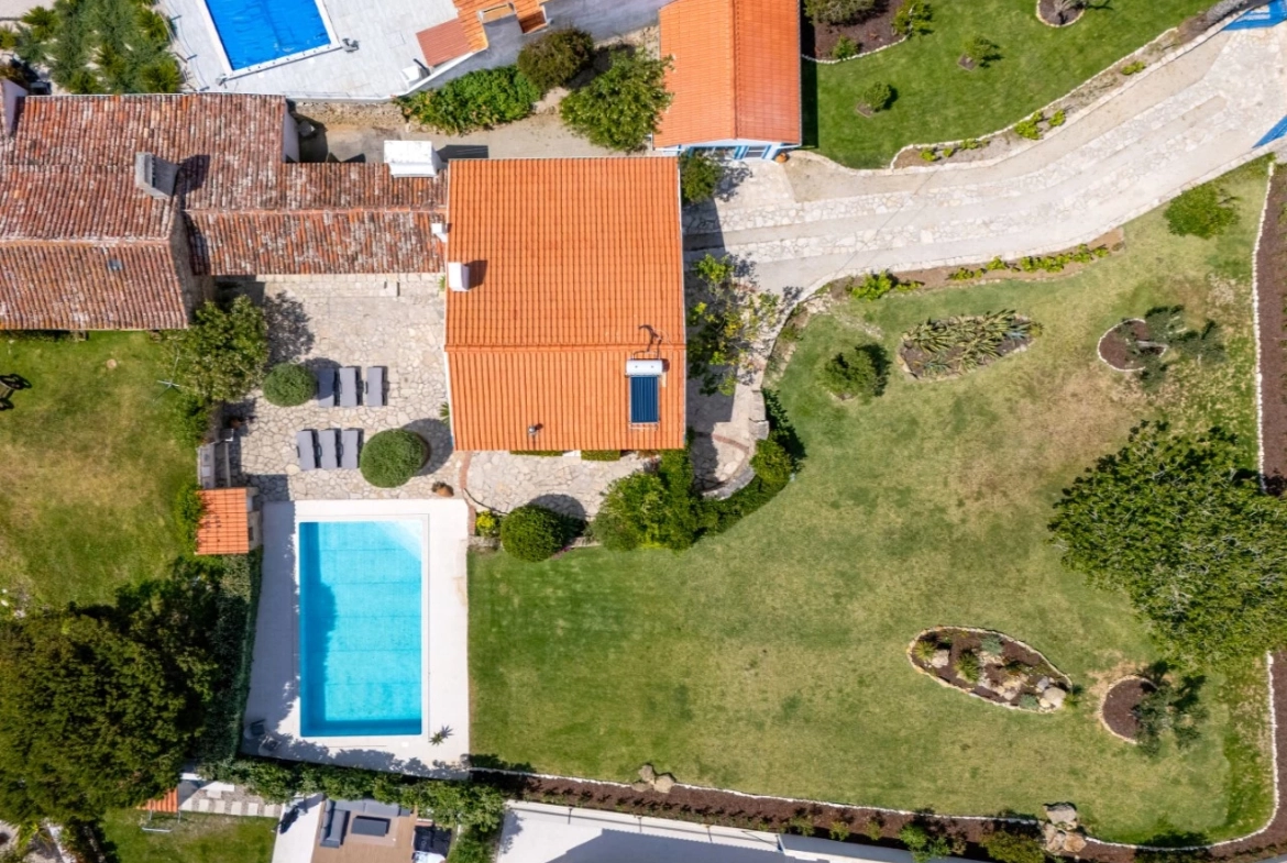 Moradia com Licença de Alojamento Local entre as praias da Foz do Arelho e Salir do Porto