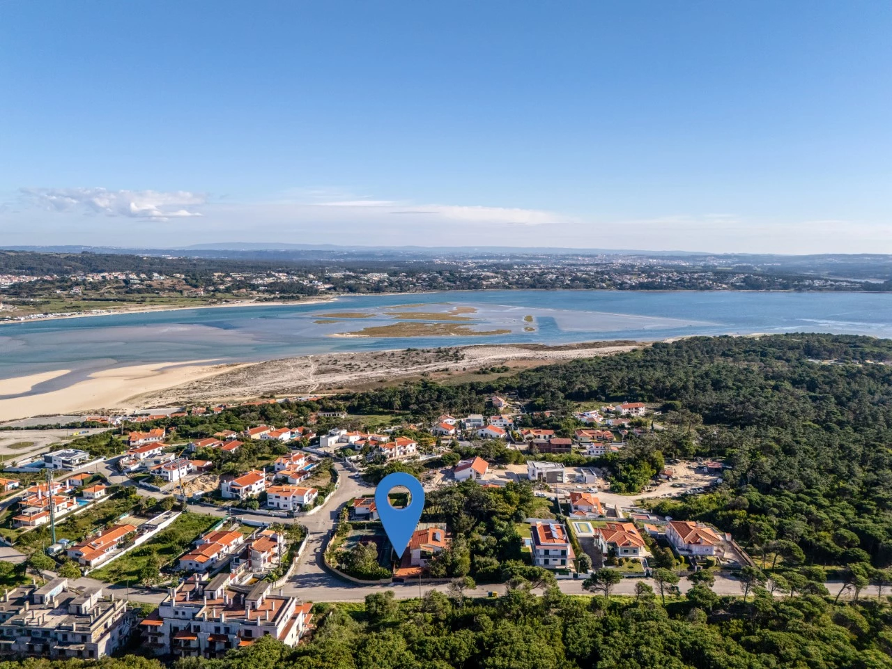 IDac3ca201-0000-0500-0000-0000161b3bb9.jpg Moradia com vistas soberbas para a Lagoa de Óbidos e o mar