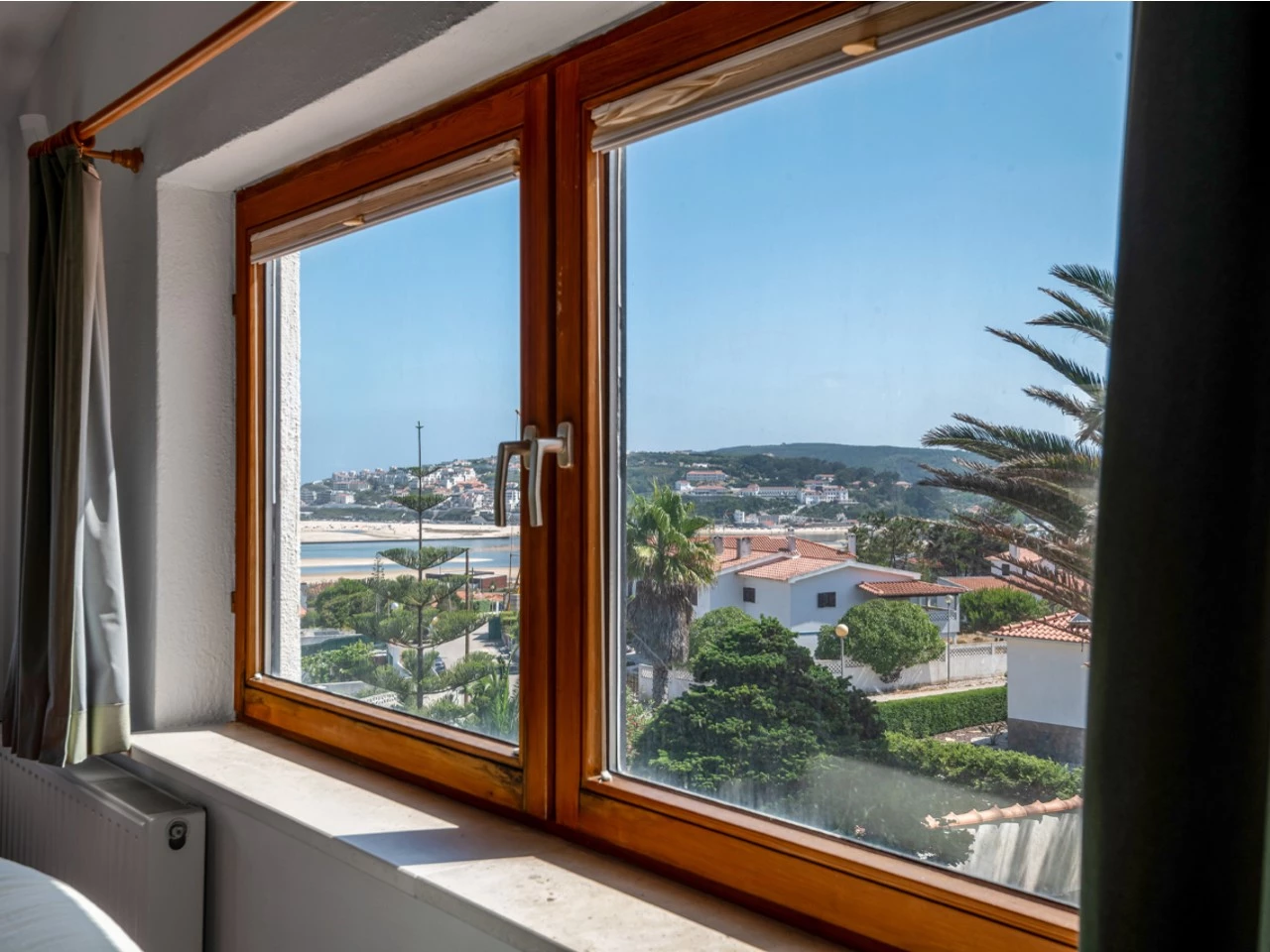 IDac3ca201-0000-0500-0000-0000162e67c2.jpg Moradia com vistas soberbas para a Lagoa de Óbidos e o mar