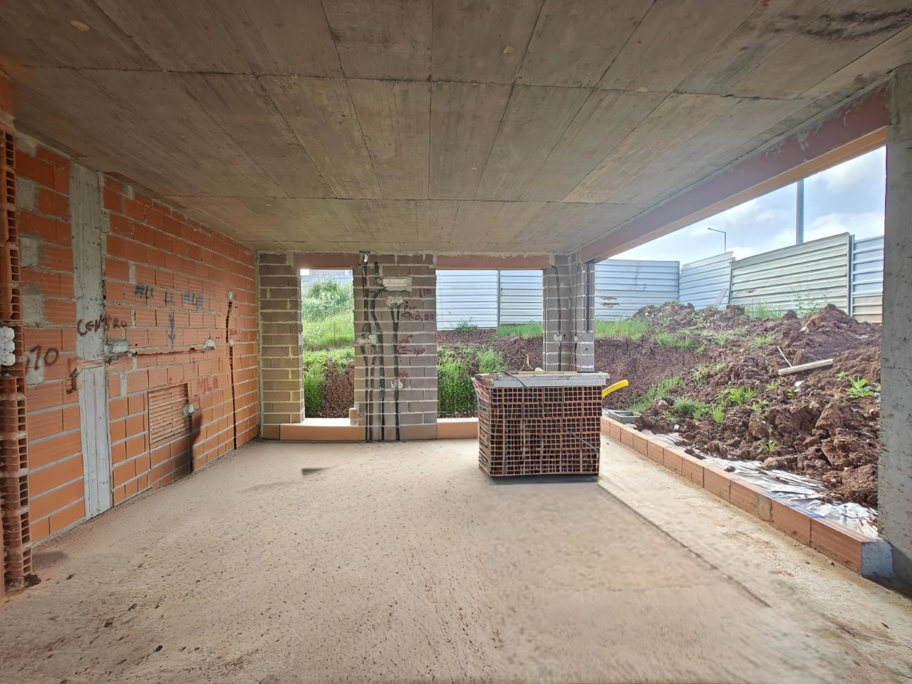 IDac809c01-0000-0500-0000-000015a79e97.jpg Moradia nova com piscina em zona privilegiada