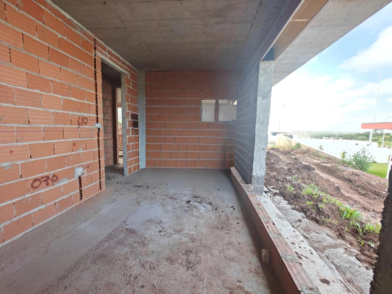 IDac809c01-0000-0500-0000-000015a79ea7.jpg Moradia nova com piscina em zona privilegiada