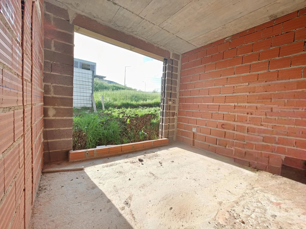 IDac809c01-0000-0500-0000-000015a79ebe.jpg Moradia nova com piscina em zona privilegiada