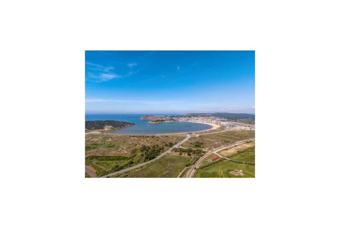 Magnífica moradia perto das praias, entre a Foz do Arelho e São Martinho do Porto