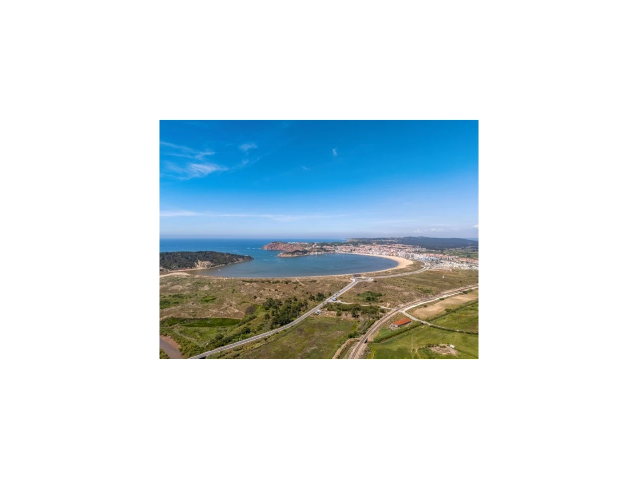 Magnífica moradia perto das praias, entre a Foz do Arelho e São Martinho do Porto