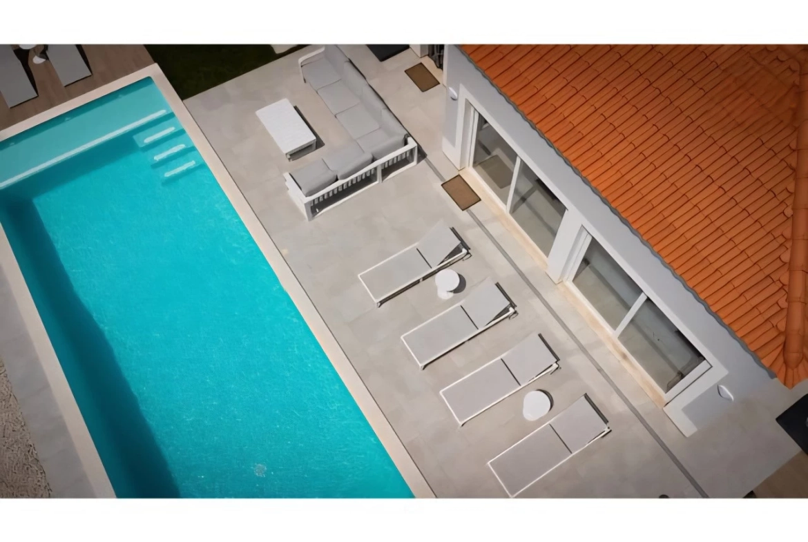 Magnífica moradia perto das praias, entre a Foz do Arelho e São Martinho do Porto