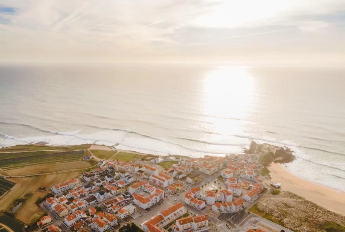 Apartamento de 1 quarto a poucos passos da icónica Praia dos Super Tubos!