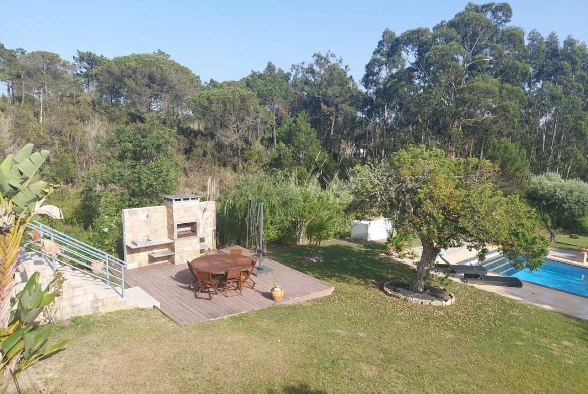 Moradia com piscina e vista sobre a Lagoa de Óbidos