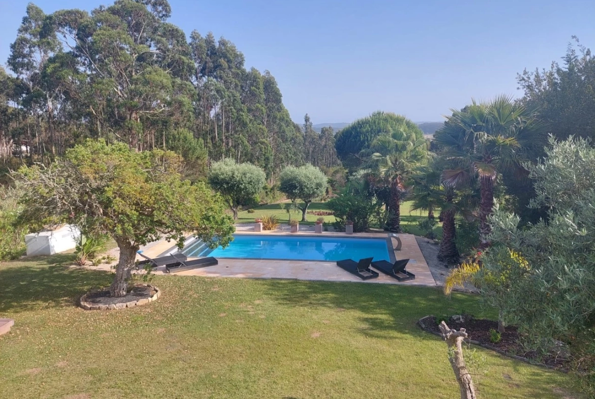 Moradia com piscina e vista sobre a Lagoa de Óbidos