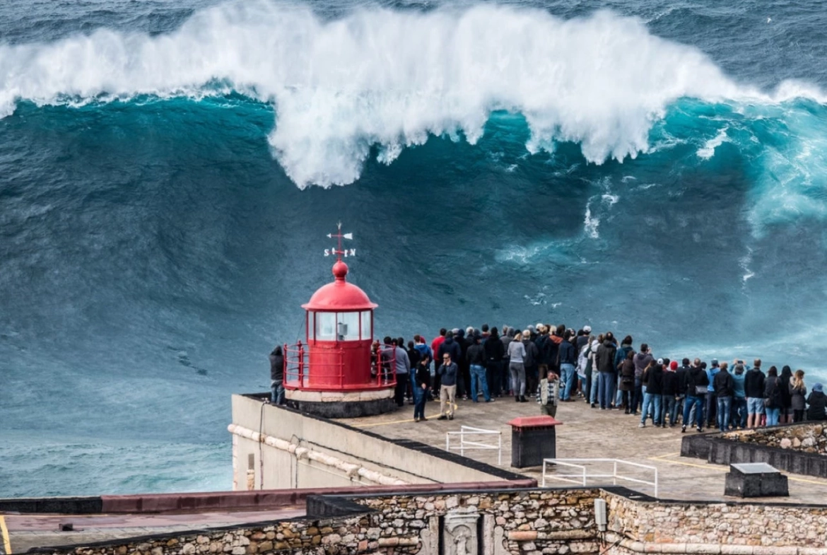 Apartamento T2 novo, na Nazaré