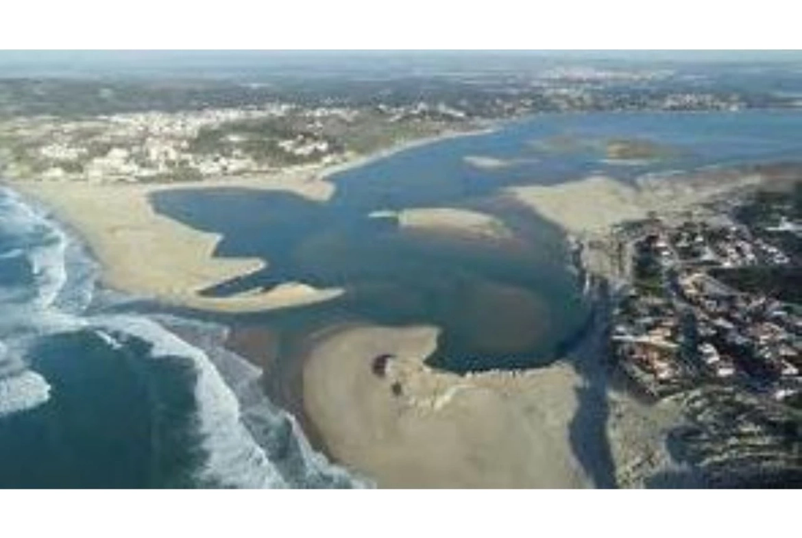 Moradia com piscina próxima de vários campos de golfe e da Lagoa de Óbidos