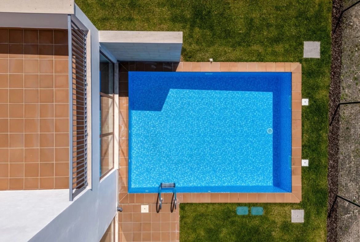 Moradia com piscina próxima de vários campos de golfe e da Lagoa de Óbidos