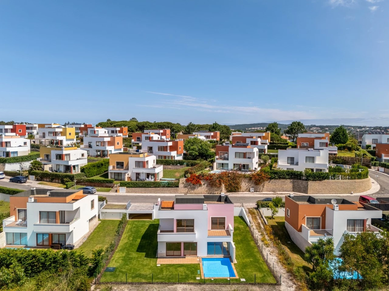 ID16039b01-0000-0500-0000-000015cf1ede.jpg Moradia com piscina próxima de vários campos de golfe e da Lagoa de Óbidos