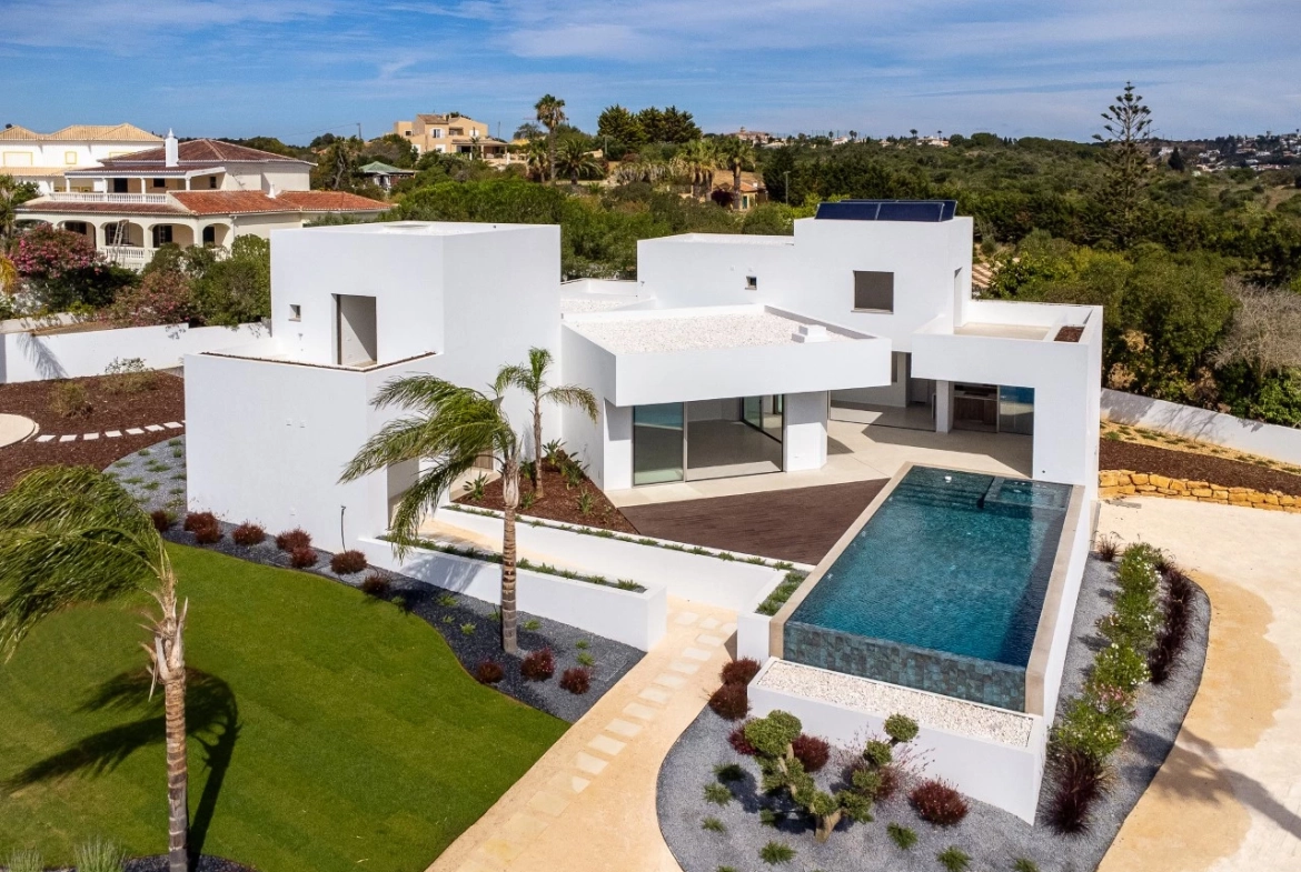 Moradia de Luxo em Lagos perto da praia e dos campos de golfe
