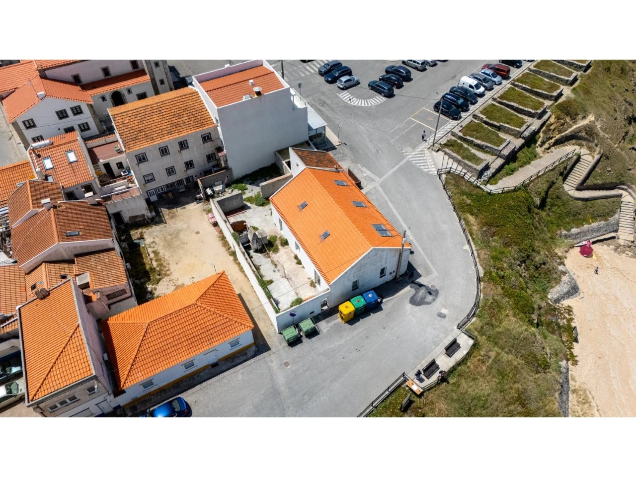 ID51b09e01-0000-0500-0000-000015d70dd4.jpg Oportunidade Única na Primeira Linha de Mar – Praia da Consolação