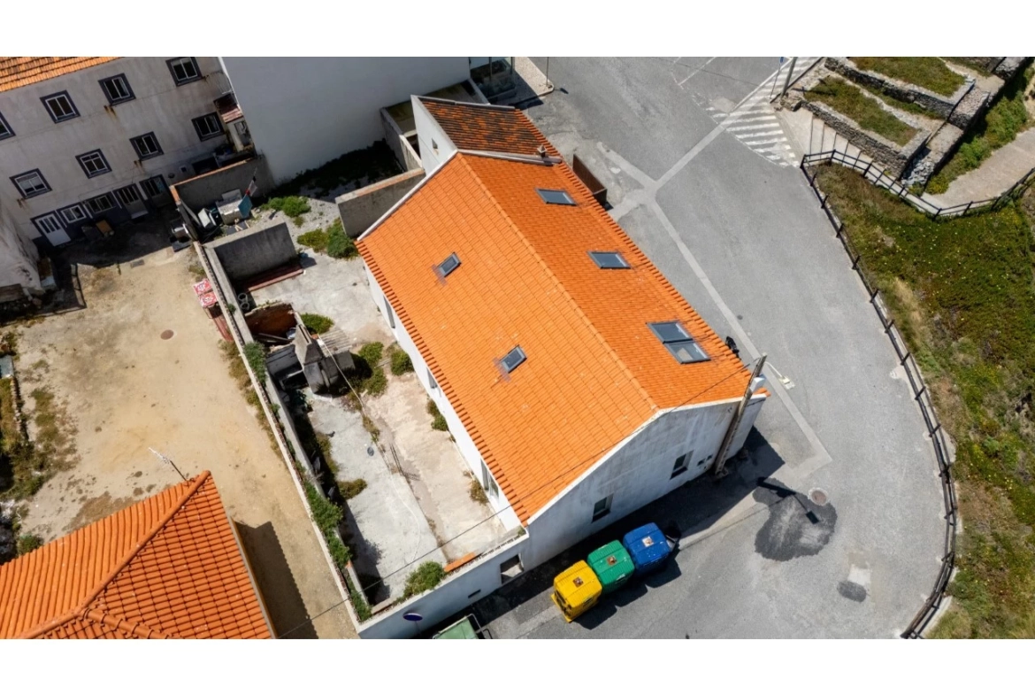 Oportunidade Única na Primeira Linha de Mar – Praia da Consolação