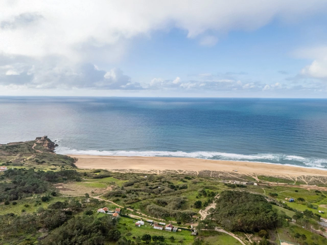 ID8a6c8501-0000-0500-0000-0000141bd5c3.jpg Moradia na Nazaré perto da Praia do Norte
