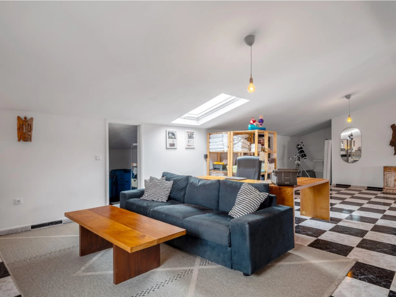 ID90107f01-0000-0500-0000-0000135dd603.jpg Moradia dividida em 4 apartamentos, ideal para alojamento local a 100m da praia
