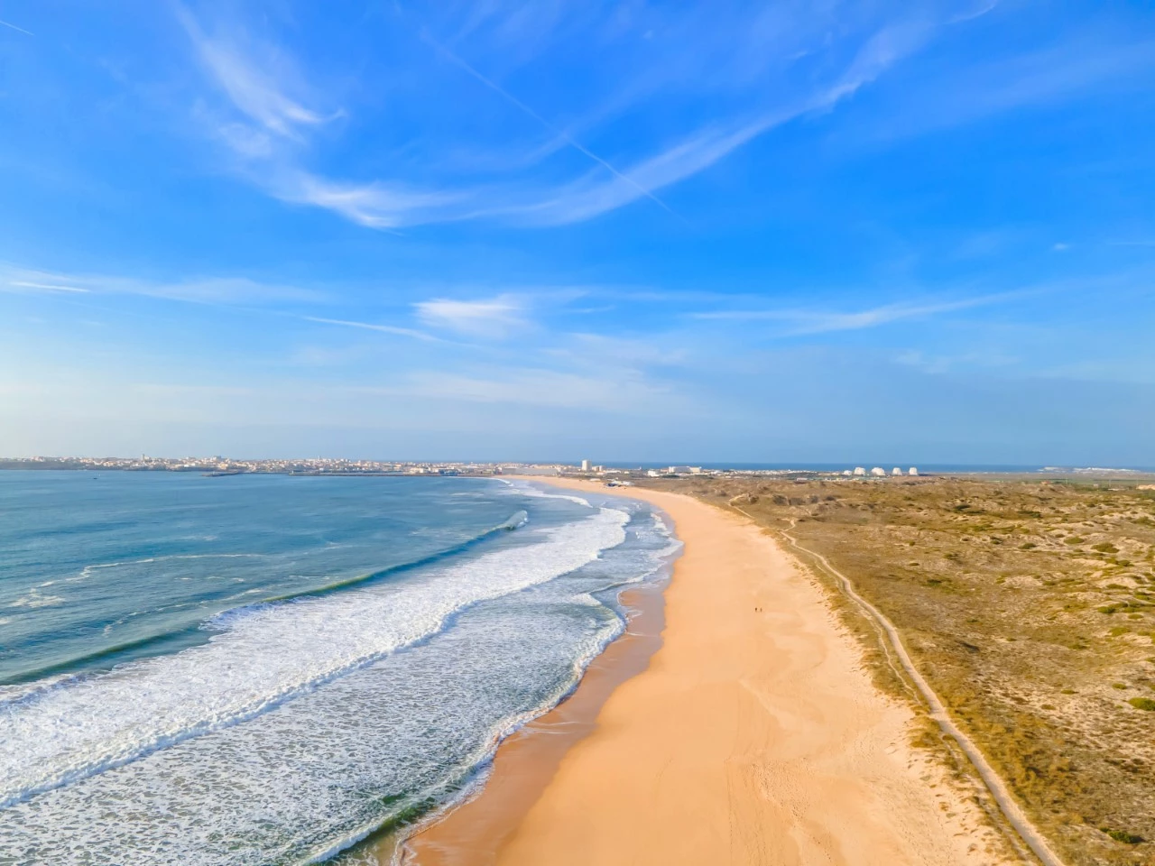 Apartamento de 2 quartos junto á praia dos Super Tubos