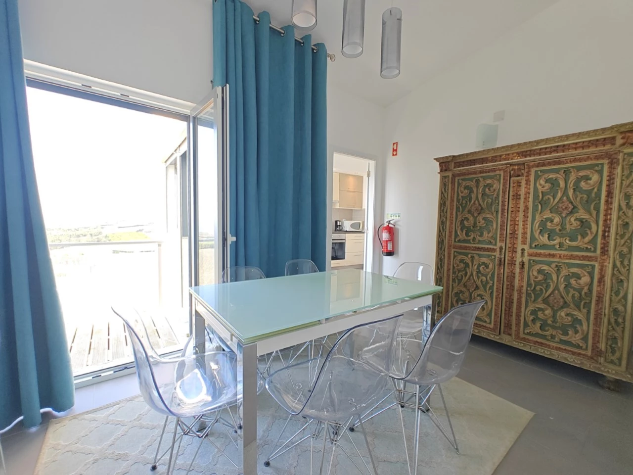 IDae53a601-0000-0500-0000-00001683d482.jpg Excelente oportunidade: Imóvel de quatro apartamentos independentes junto a praia