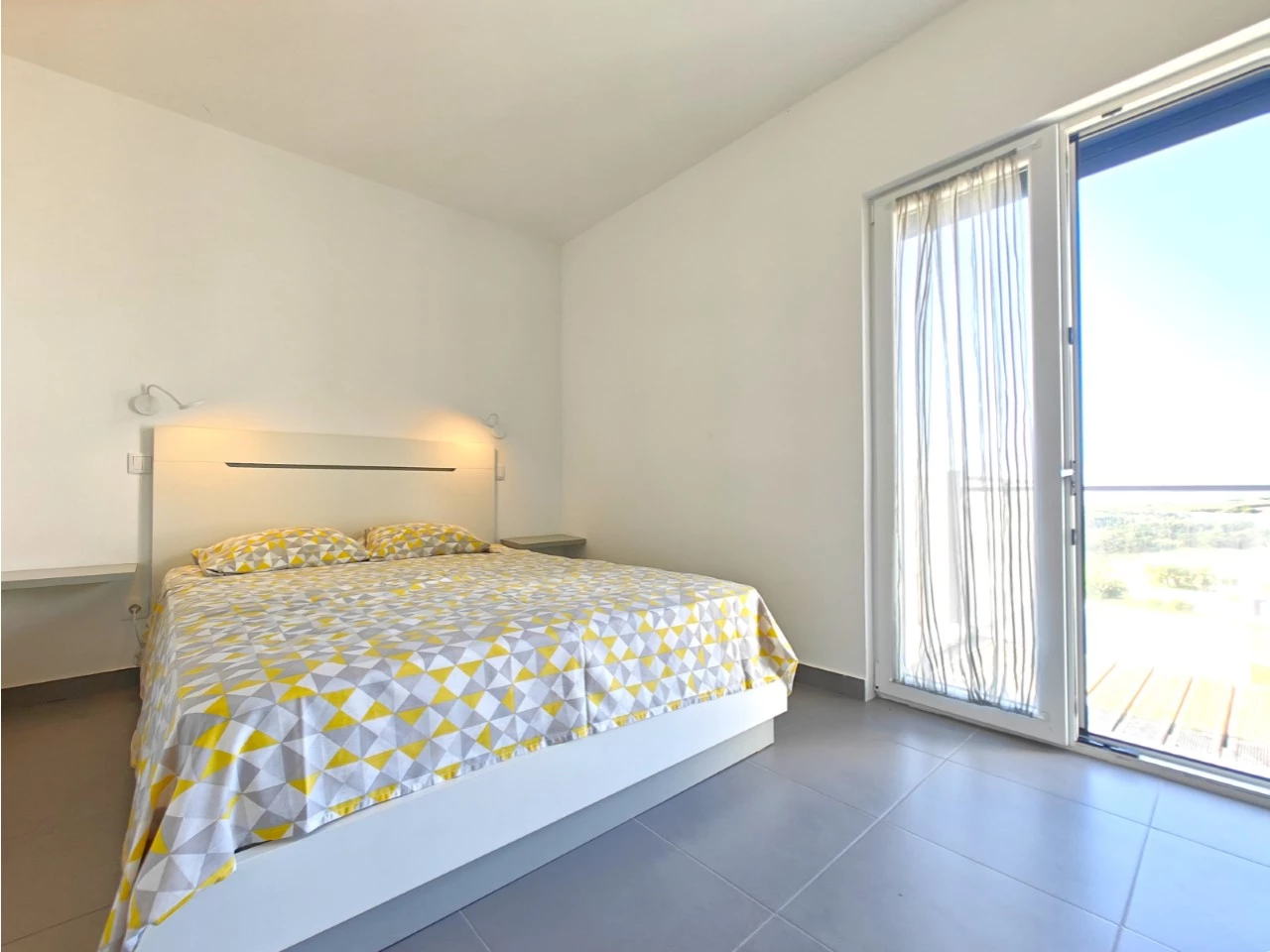 IDae53a601-0000-0500-0000-00001683d489.jpg Excelente oportunidade: Imóvel de quatro apartamentos independentes junto a praia