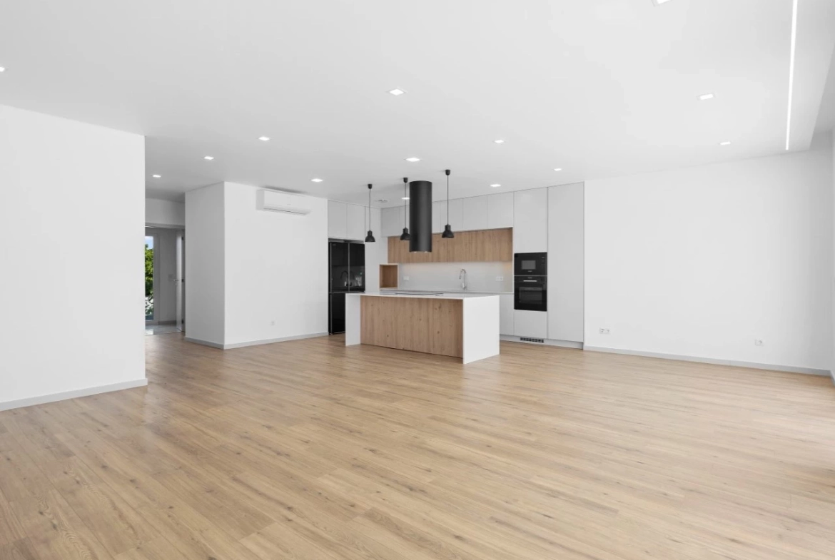 Apartamento T3 centro da Lourinhã, perto das Praias