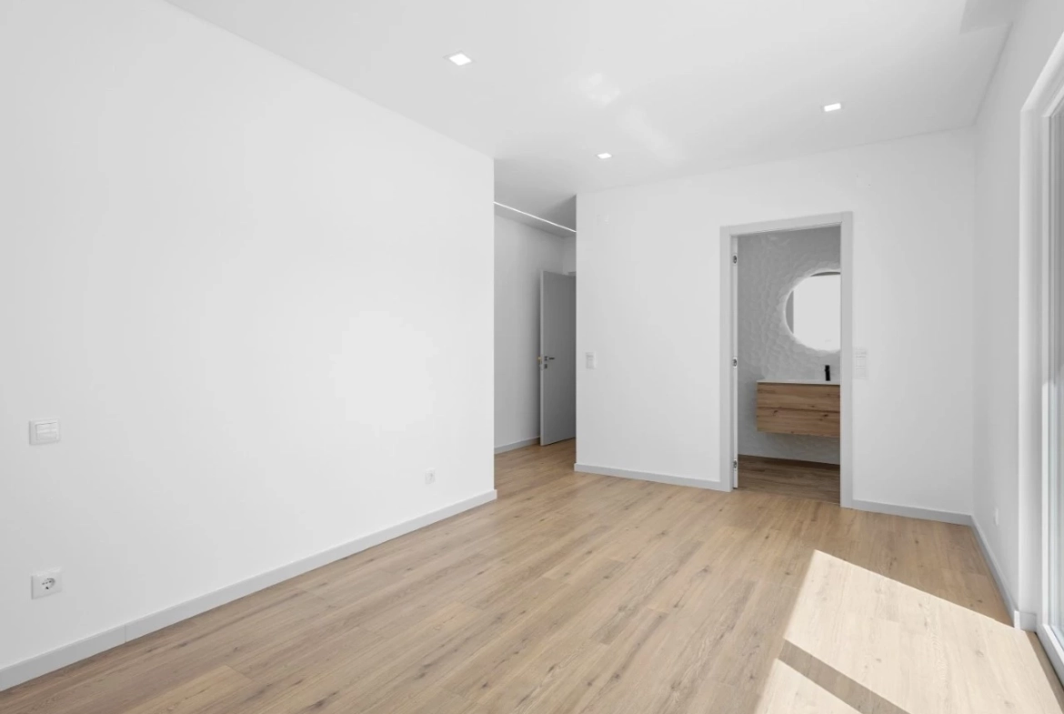 Apartamento T3 centro da Lourinhã, perto das Praias
