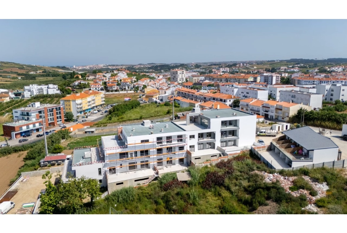 Apartamento T3 centro da Lourinhã, perto das Praias