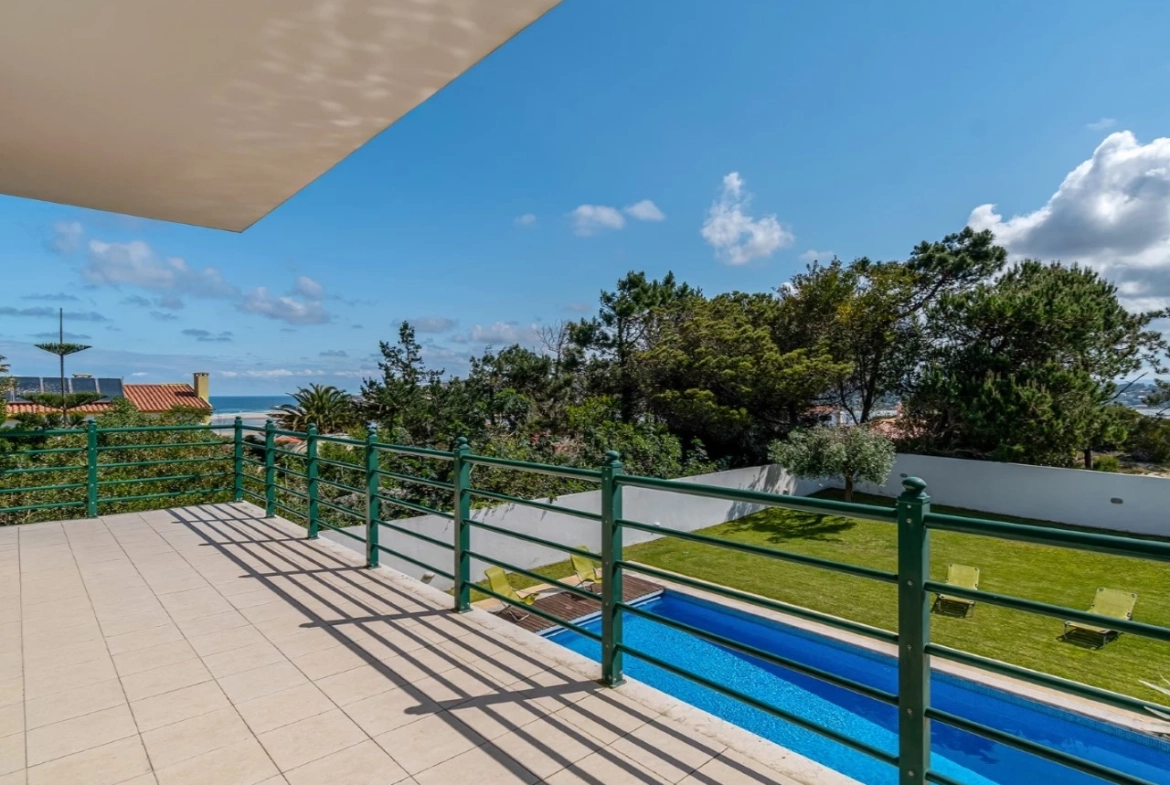Moradia de Luxo com vista lagoa, praia e mar perto de vários campos de golfe