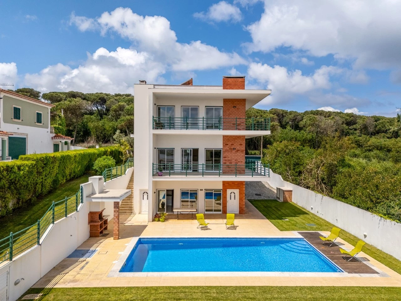 IDc8929a01-0000-0500-0000-000015a5f1aa.jpg Moradia de Luxo com vista lagoa, praia e mar perto de vários campos de golfe