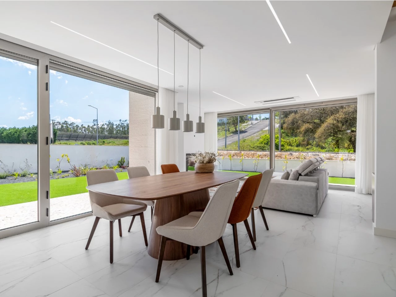 IDd8076e01-0000-0500-0000-000015849589.jpg Moradias novas construídas com detalhes de qualidade e luxo!