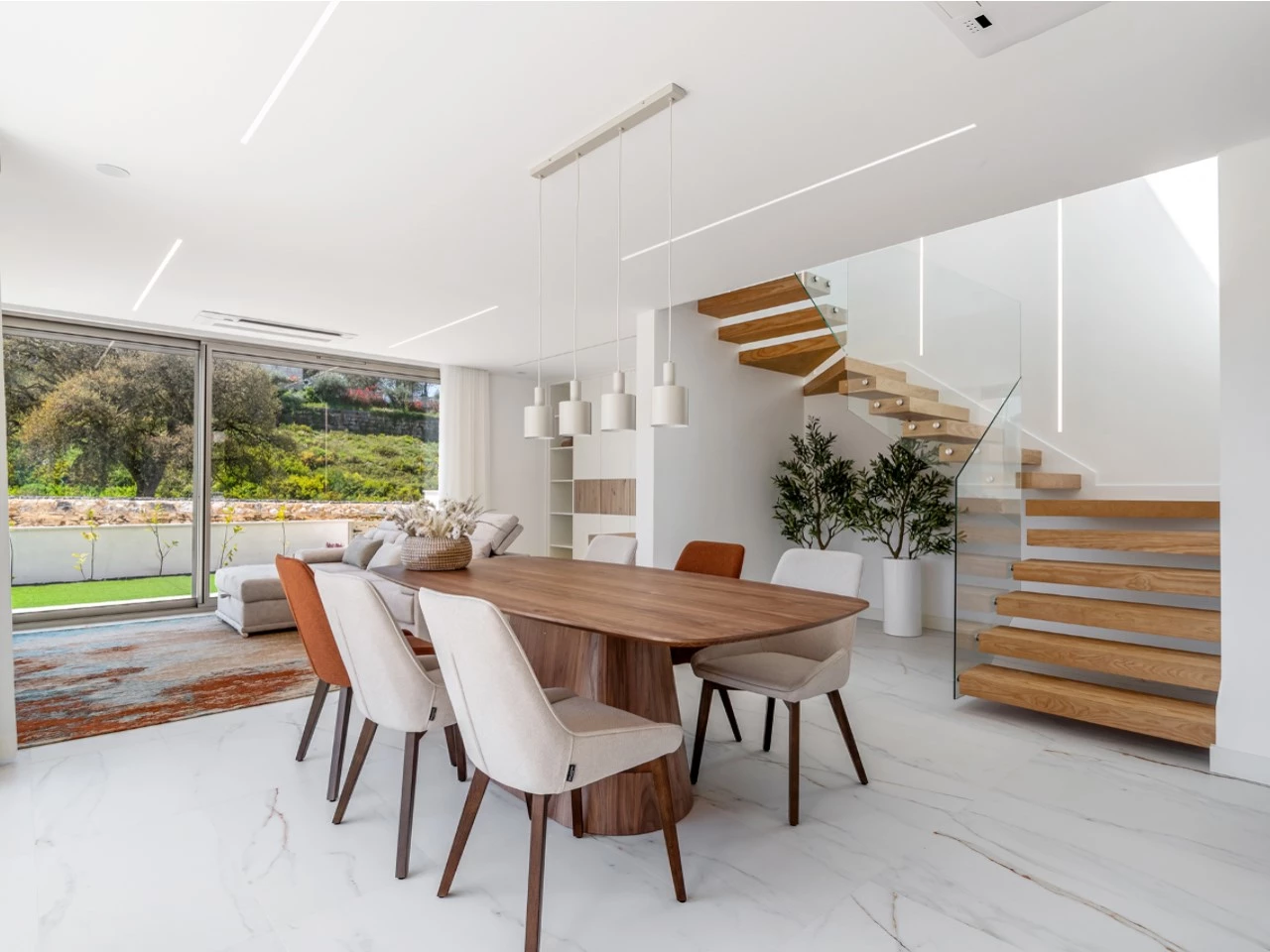 IDd8076e01-0000-0500-0000-00001584958a.jpg Moradias novas construídas com detalhes de qualidade e luxo!