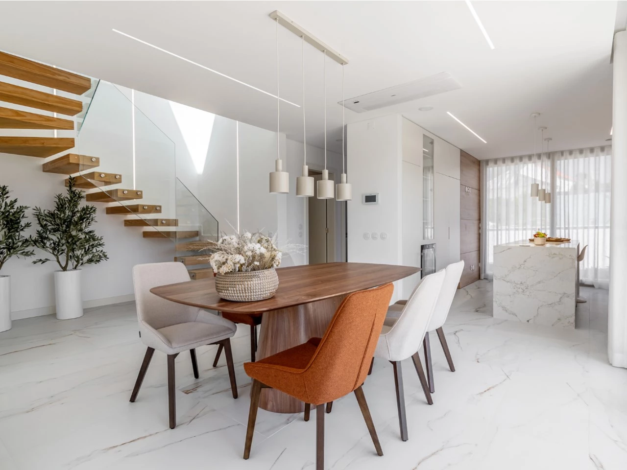 IDd8076e01-0000-0500-0000-00001584958f.jpg Moradias novas construídas com detalhes de qualidade e luxo!