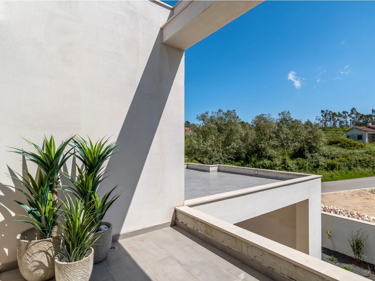IDd8076e01-0000-0500-0000-00001584959f.jpg Moradias novas construídas com detalhes de qualidade e luxo!