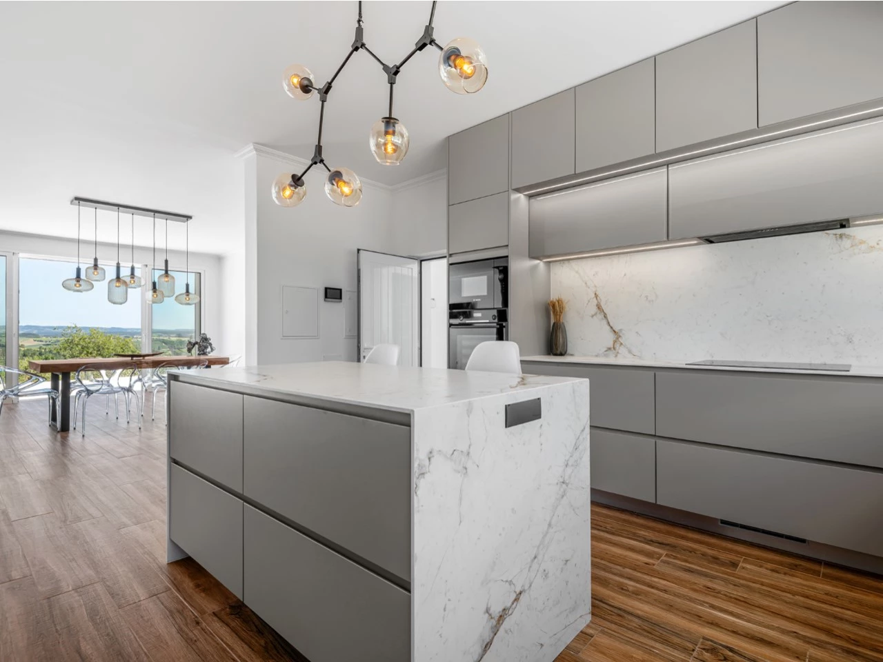 ID1d837201-0000-0500-0000-0000160985e9.jpg Moradia com amplo terreno e vista deslumbrante de campo e serra!