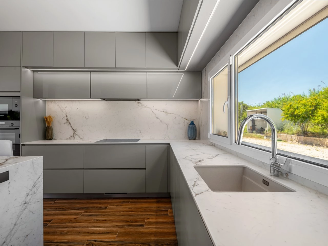ID1d837201-0000-0500-0000-0000160985eb.jpg Moradia com amplo terreno e vista deslumbrante de campo e serra!